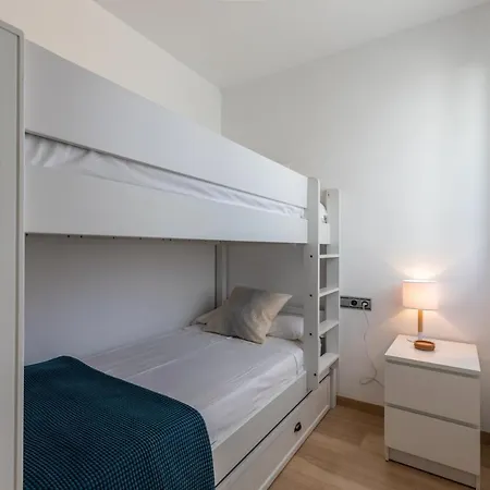 Apartment La Nau - Fantastic Apartment With Hot Tub And Pool, Just Steps Away From Beach Port de Pollenca Exterior photo